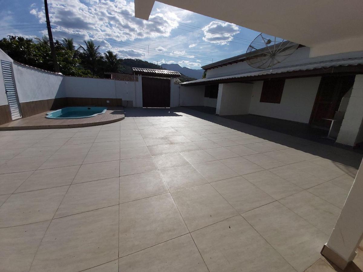 0006.03 - Maranduba - Chale - 1 Dorm - 5 Pess - 3 Quadras Do Mar - Piscina Coletiva - Wifi Βίλα Ubatuba Εξωτερικό φωτογραφία